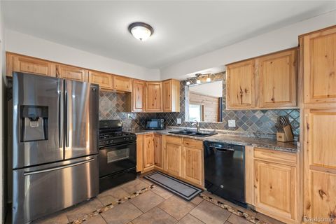 Tiny photo for 27228 Weddel Avenue, Brownstown Charter Township, MI 48183 (MLS # 20251061038)