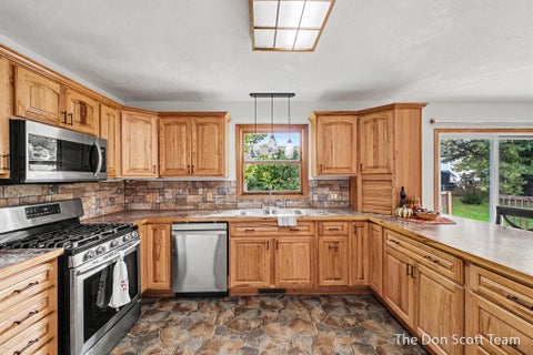 Tiny photo for 19664 Maple Avenue, Chester Township, MI 49403 (MLS # 65026054540)