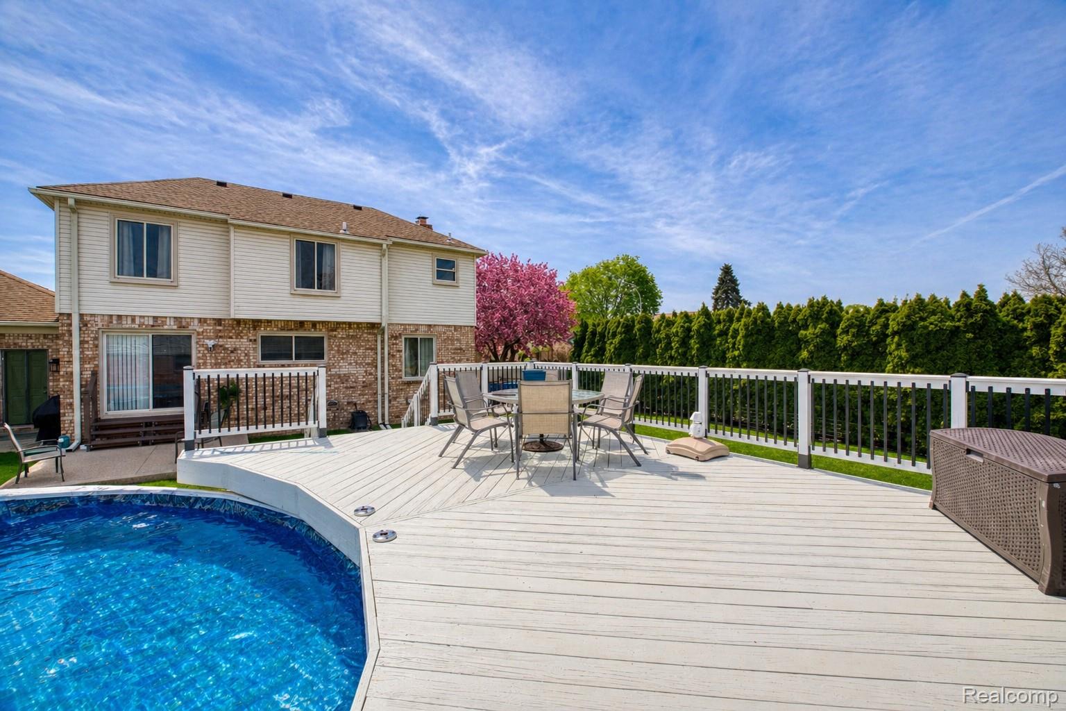 14853 Jacobs Drive