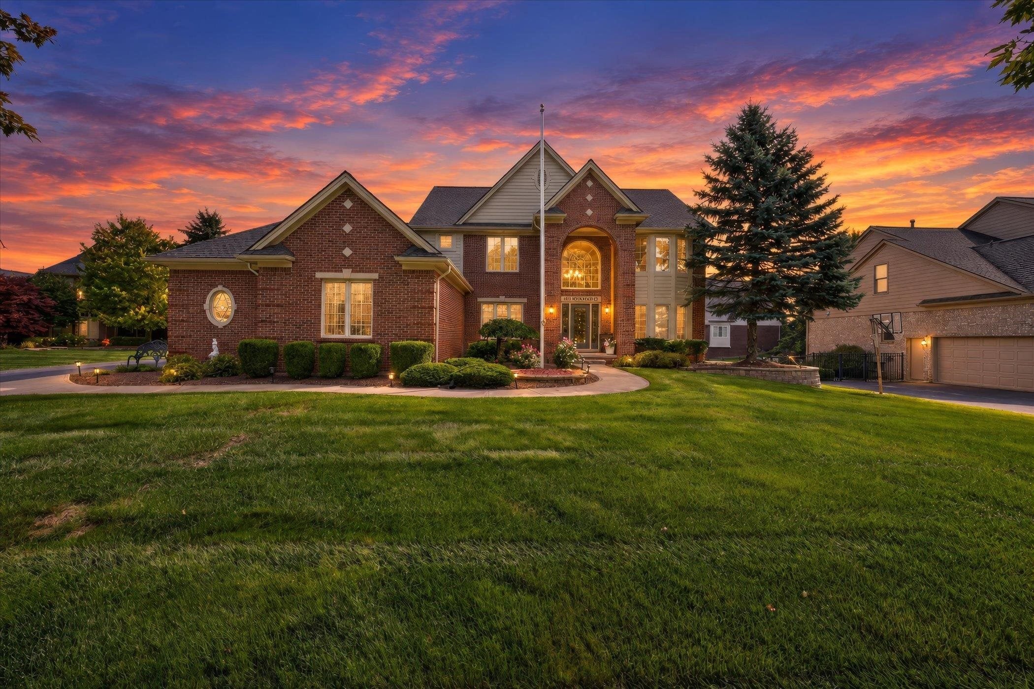 4487 Boxwood Court