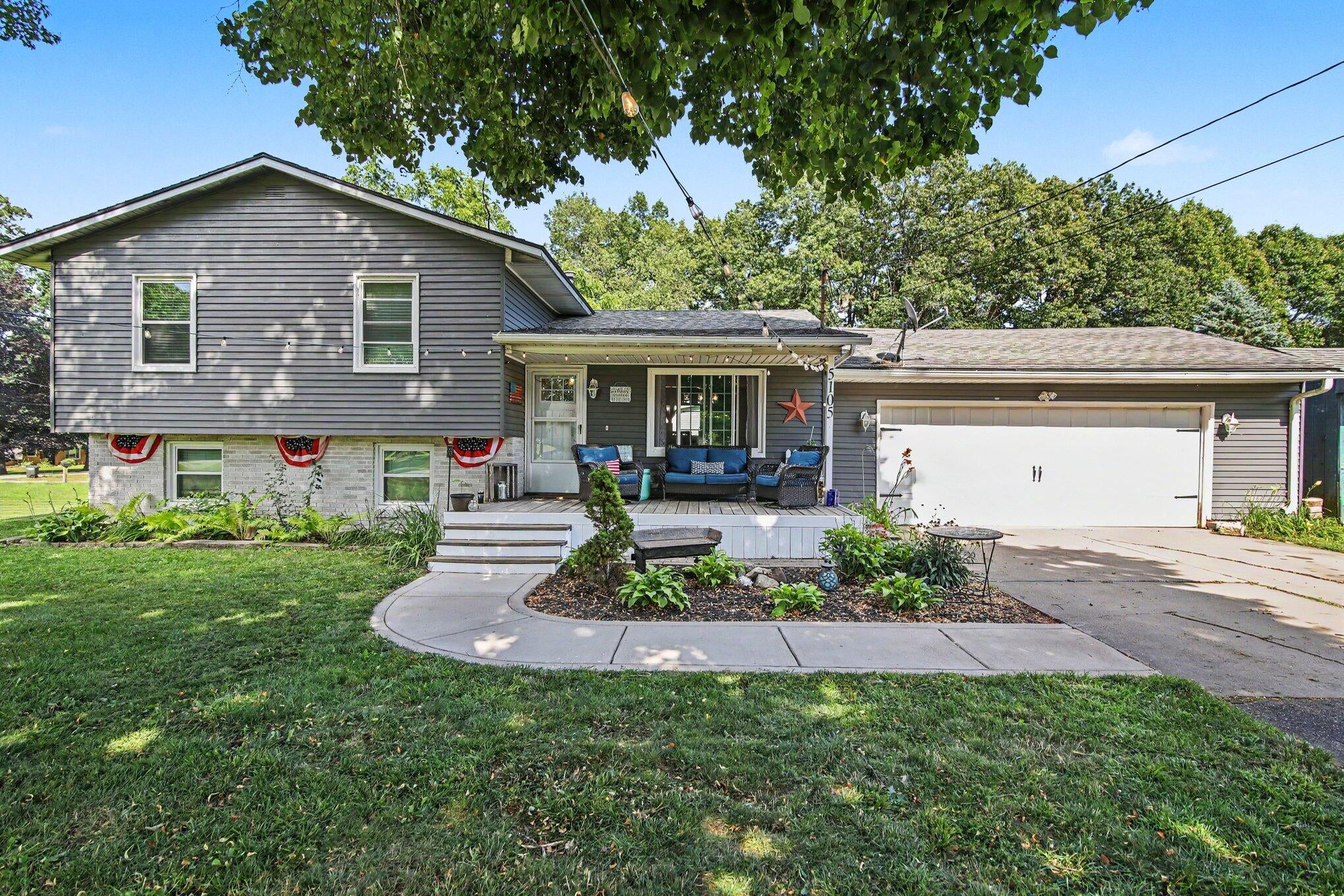 5105 Sharon Drive