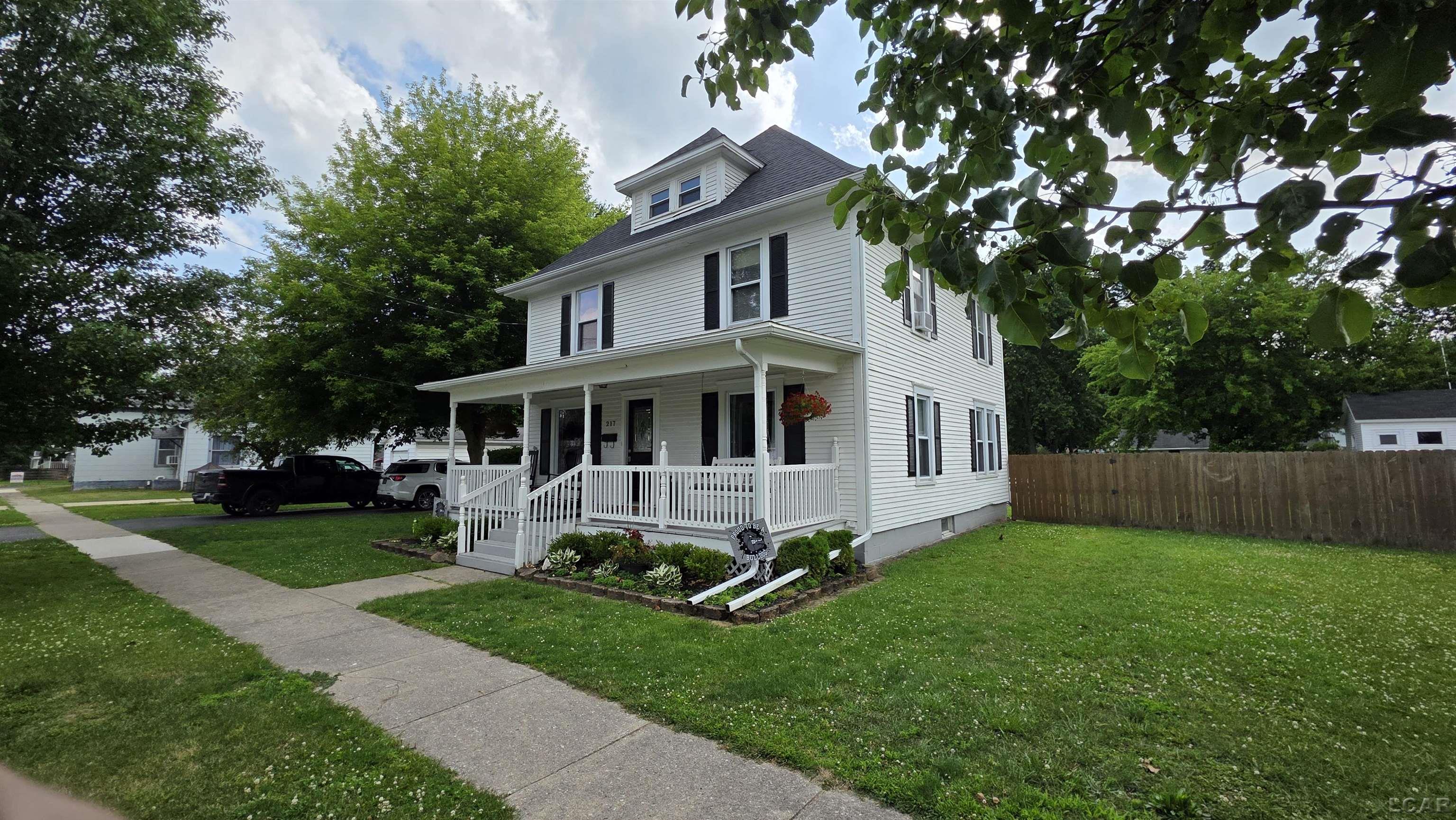 217 N East Street