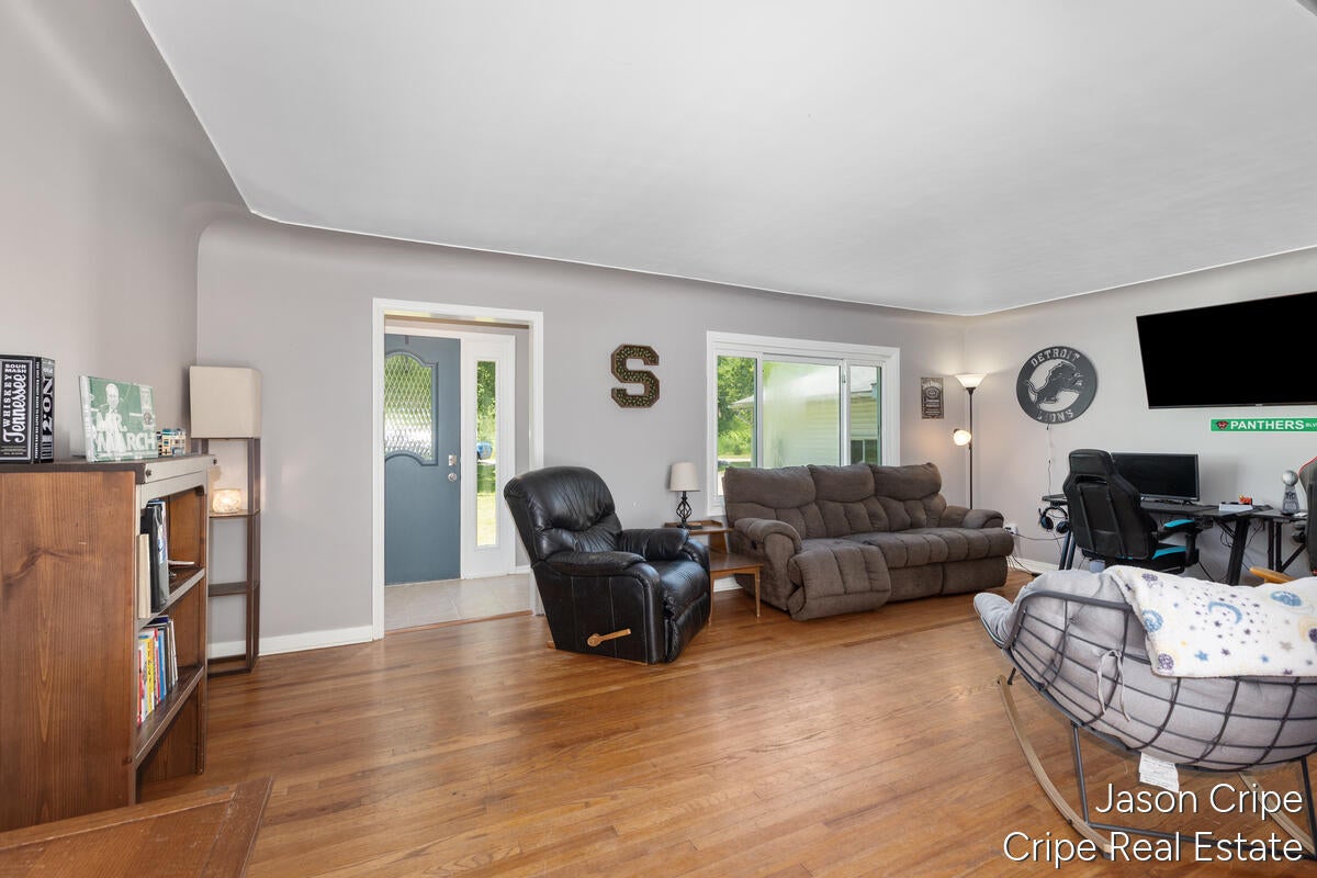 503 Northland Court NE