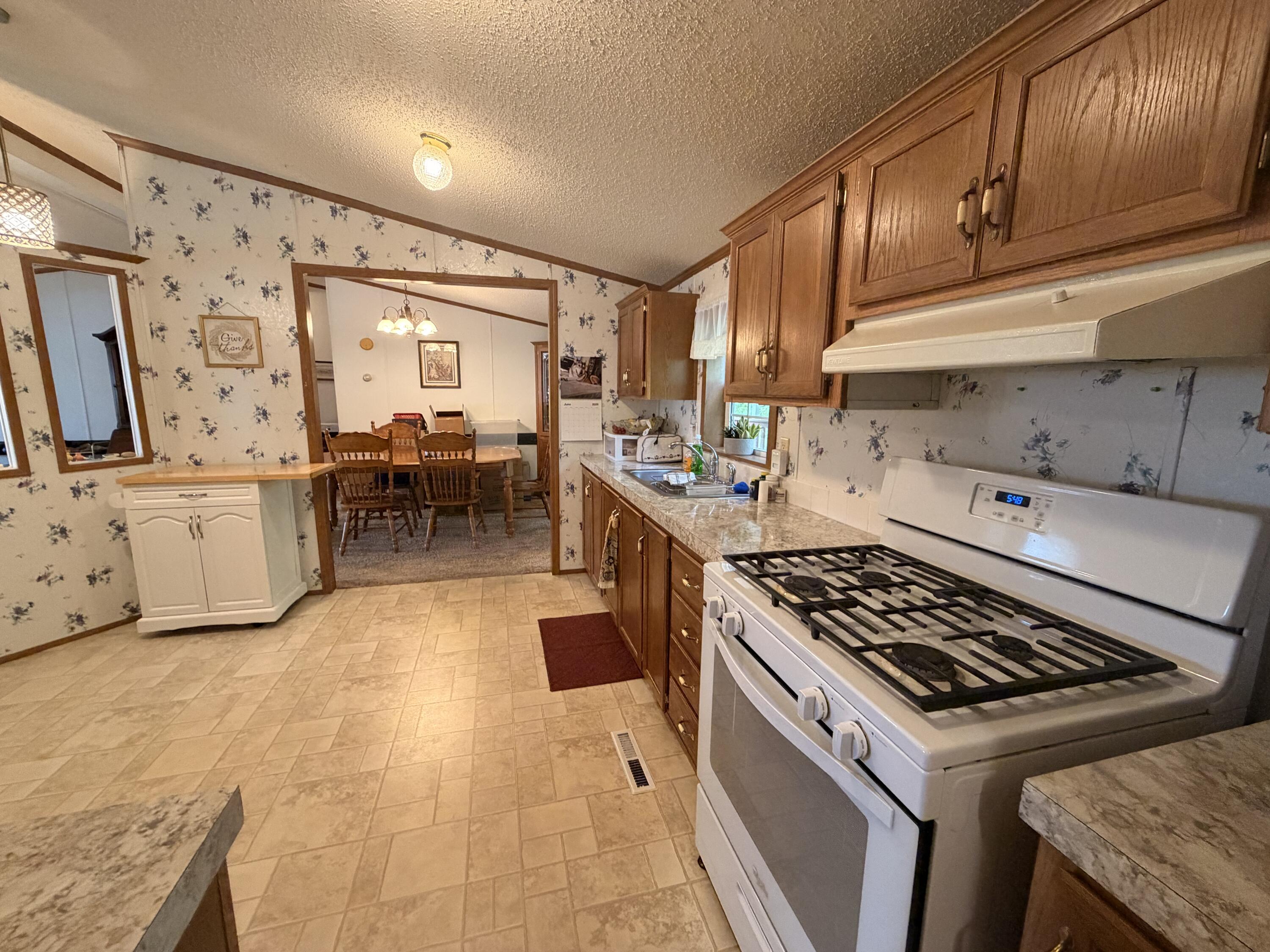 547 E Clam Court