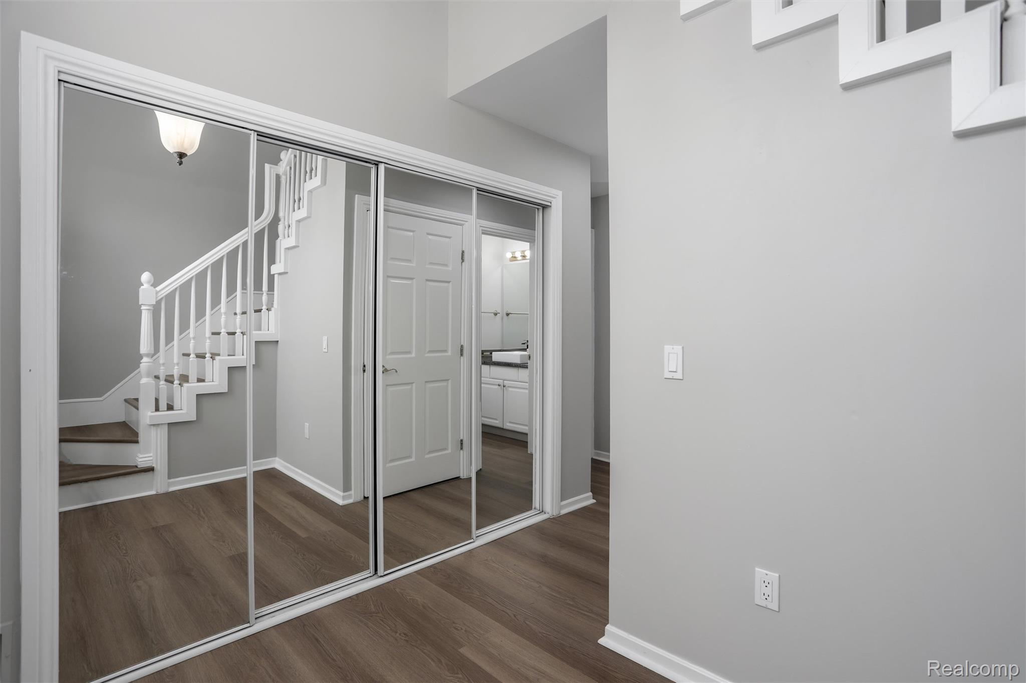 2137 CRYSTAL Drive