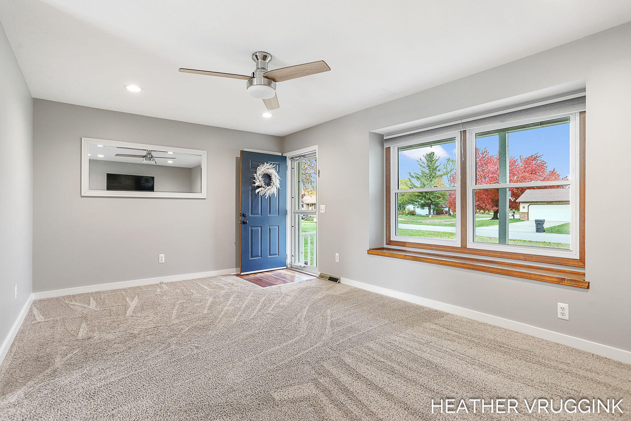 2072 Oak Hollow Drive