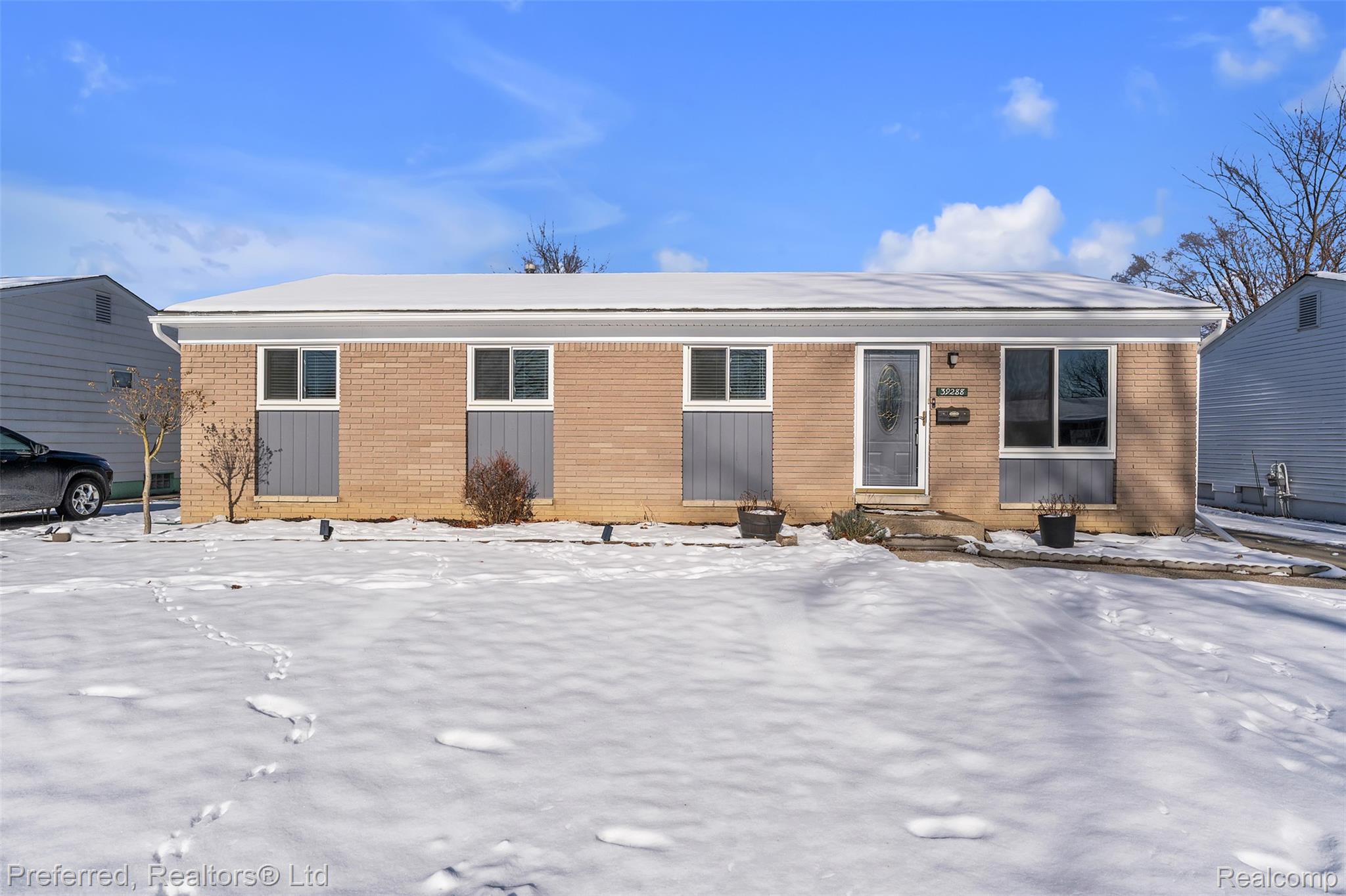 39288 Nottingham Street