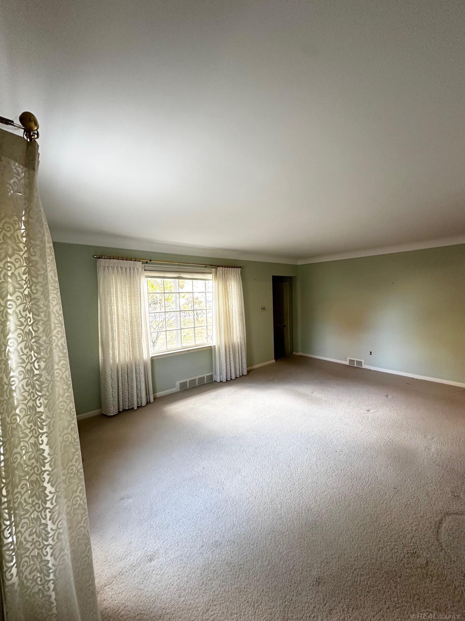 45301 N Branch Street