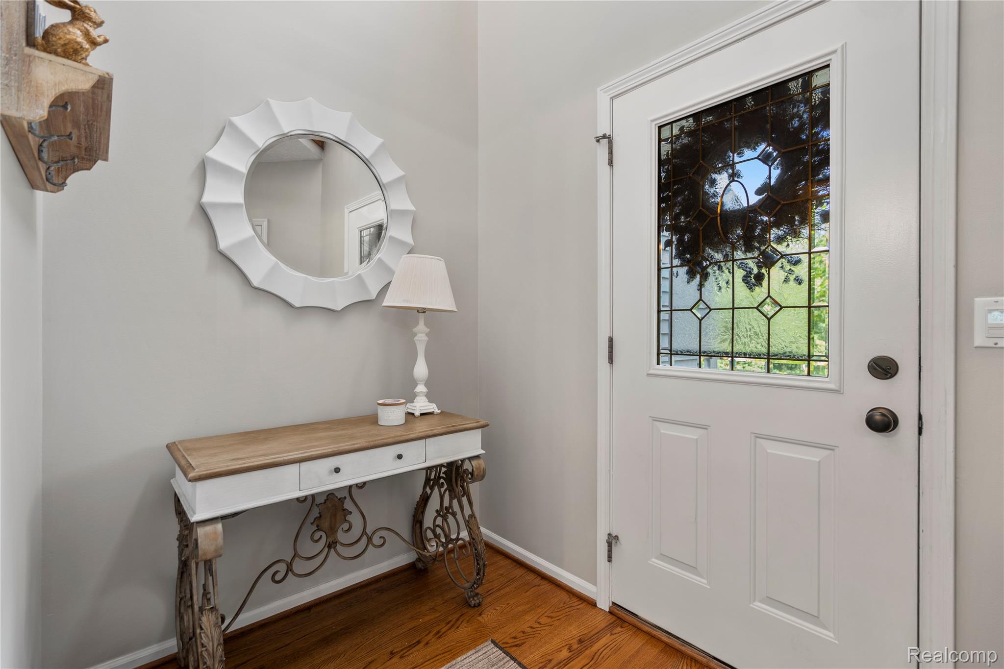 6535 Ridgeview Drive