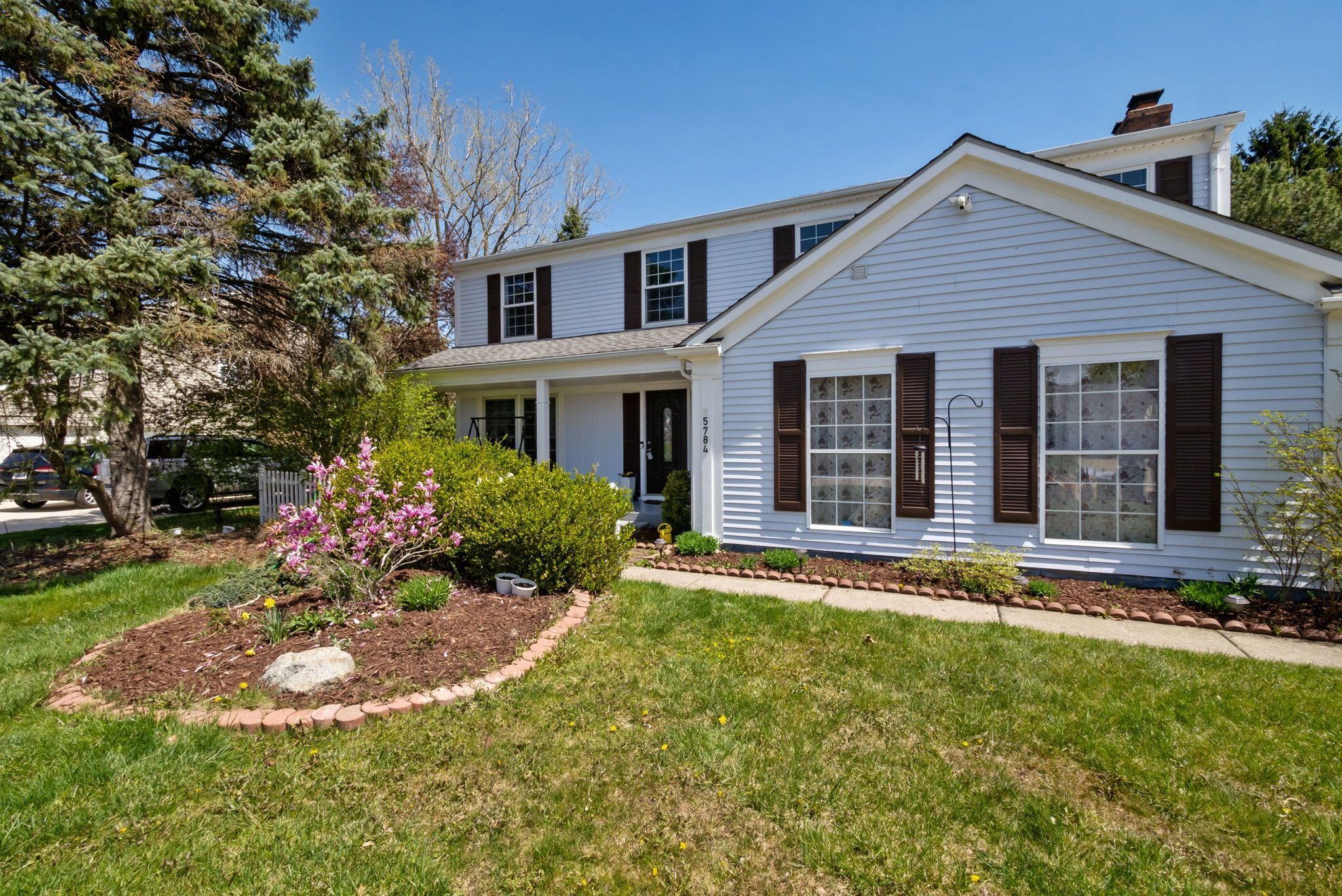 5784 FAIRCASTLE Drive