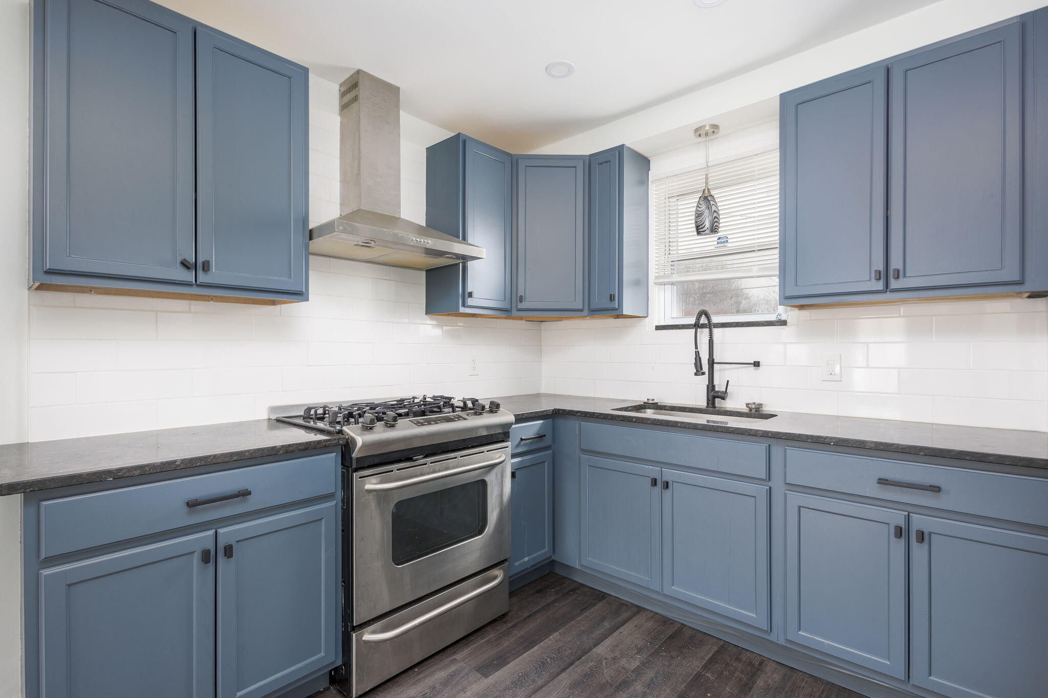 12026 Wayburn Street