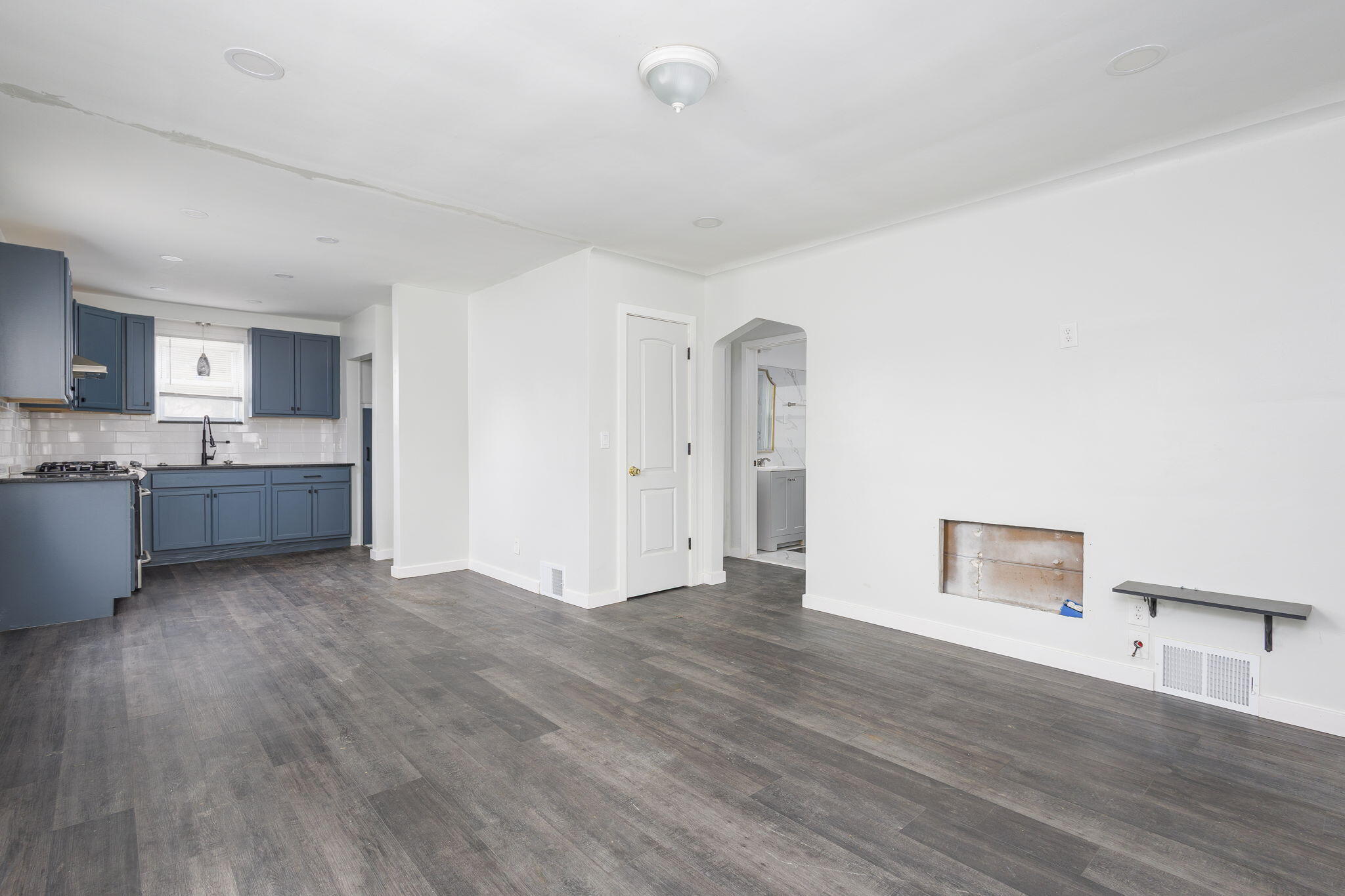 12026 Wayburn Street