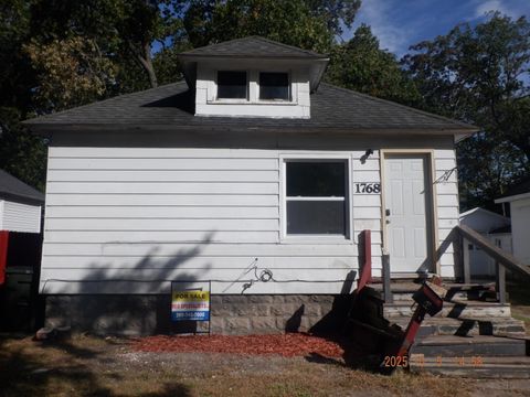 1768 Elwood Street Muskegon City MI 49442