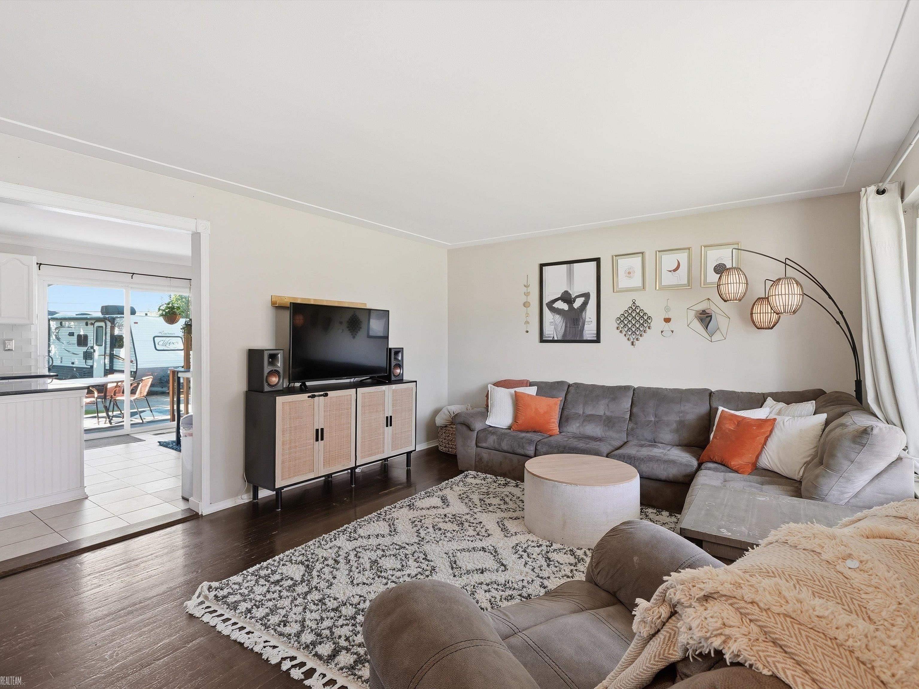 28111 Cunningham Drive