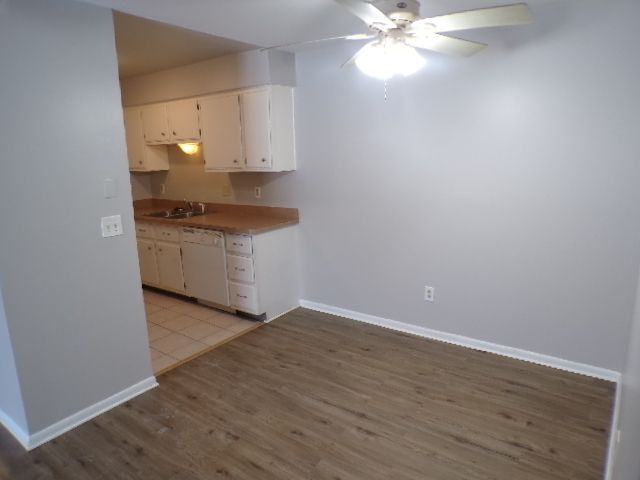 825 S GRAND Avenue 4