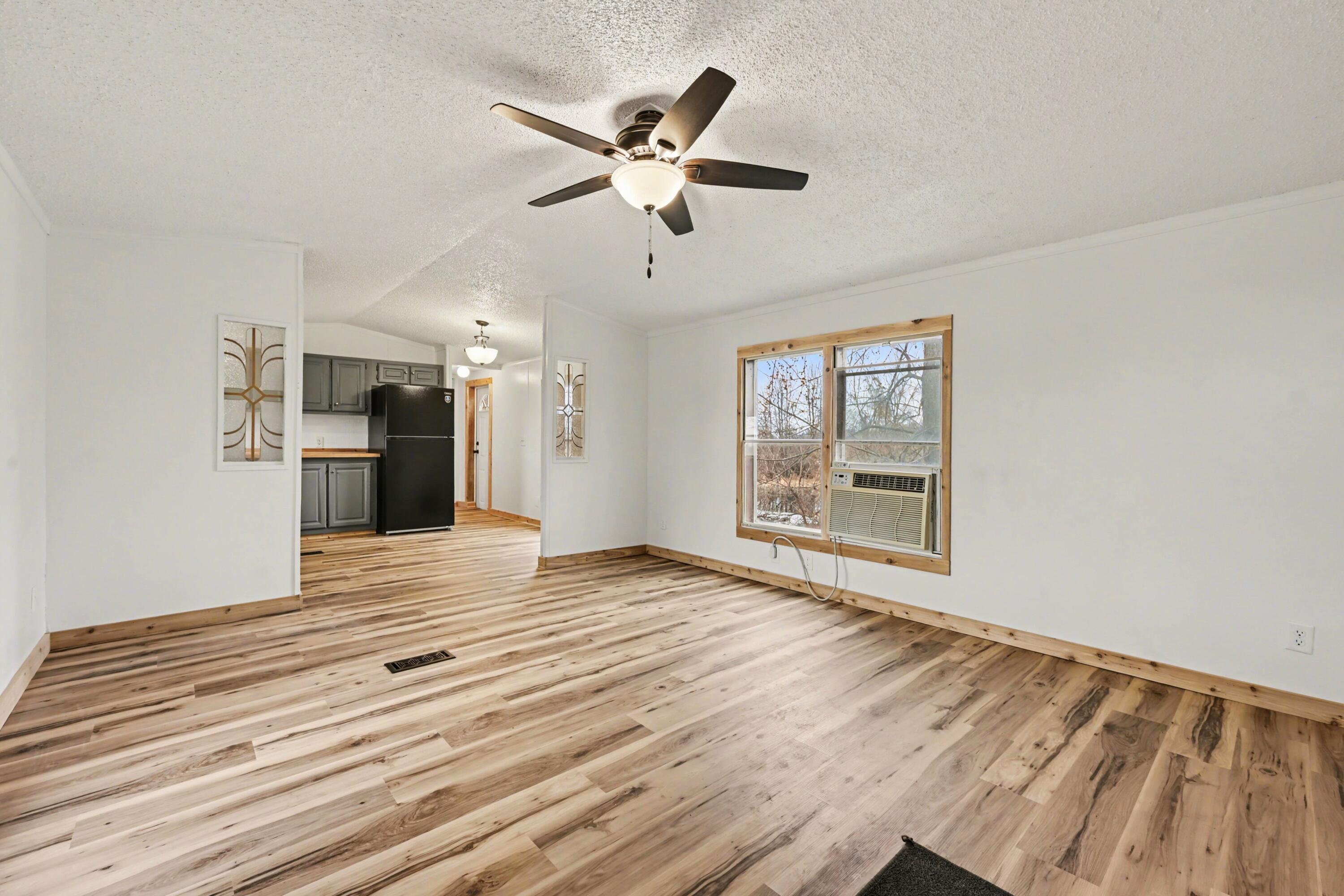 68544 County Road 372