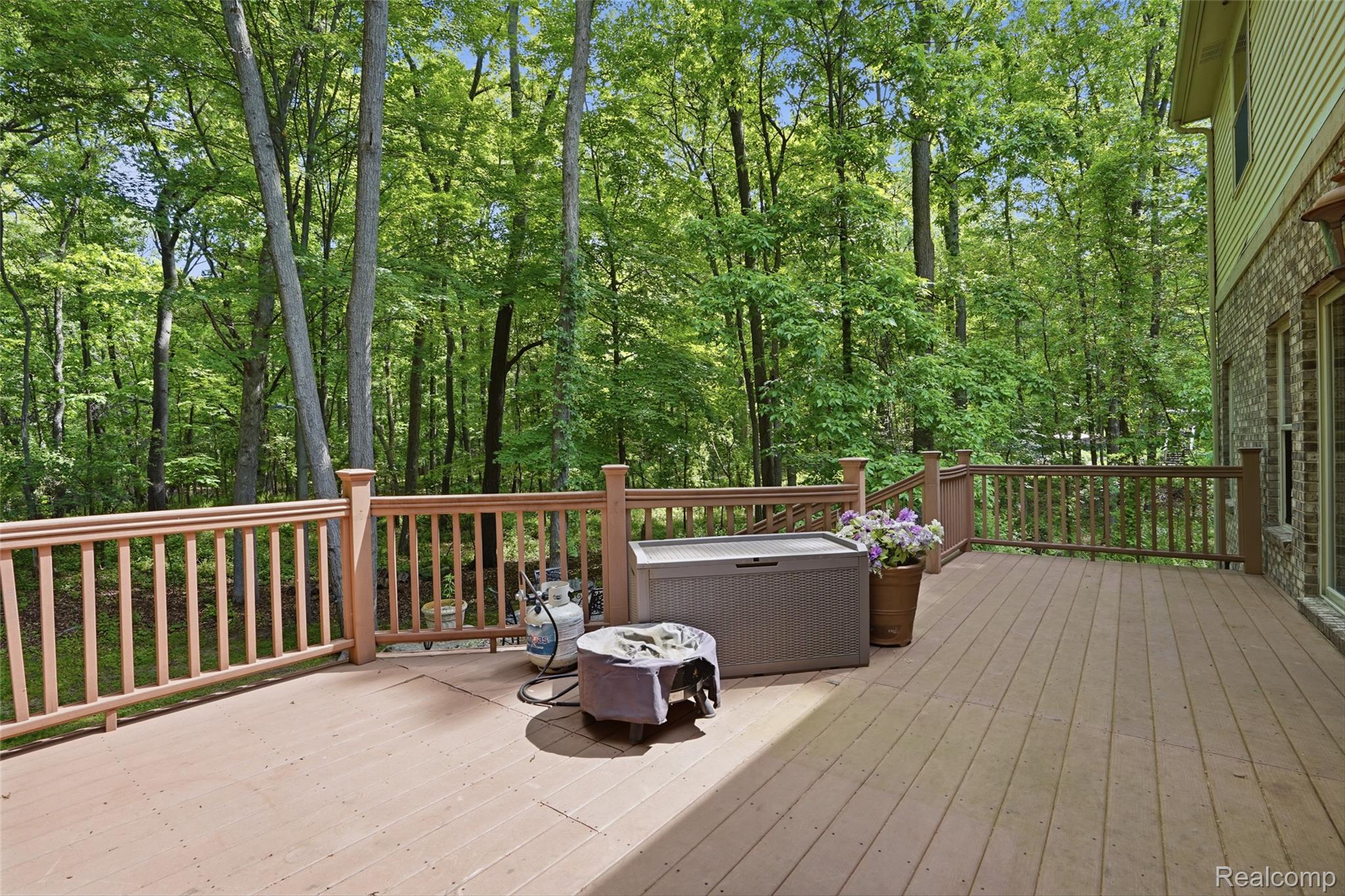 2790 Pine Bluffs Ct.