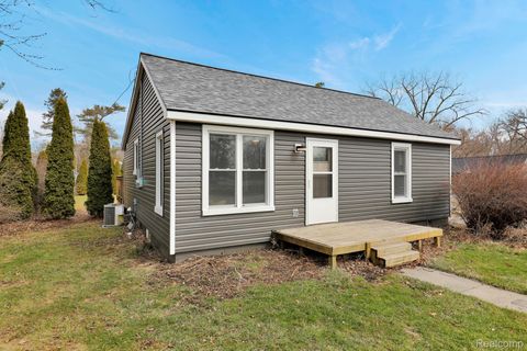 315 E Meier Avenue Capac Village MI 48014