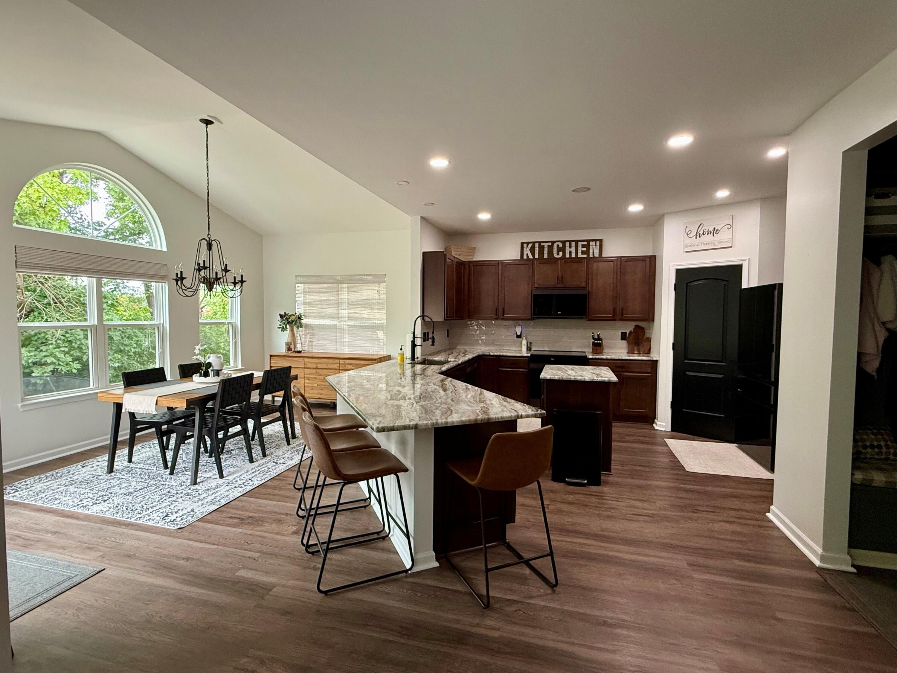 59680 Twin Pines Drive