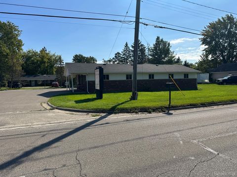 8434 N SAGINAW Road Mt Morris City MI 48458