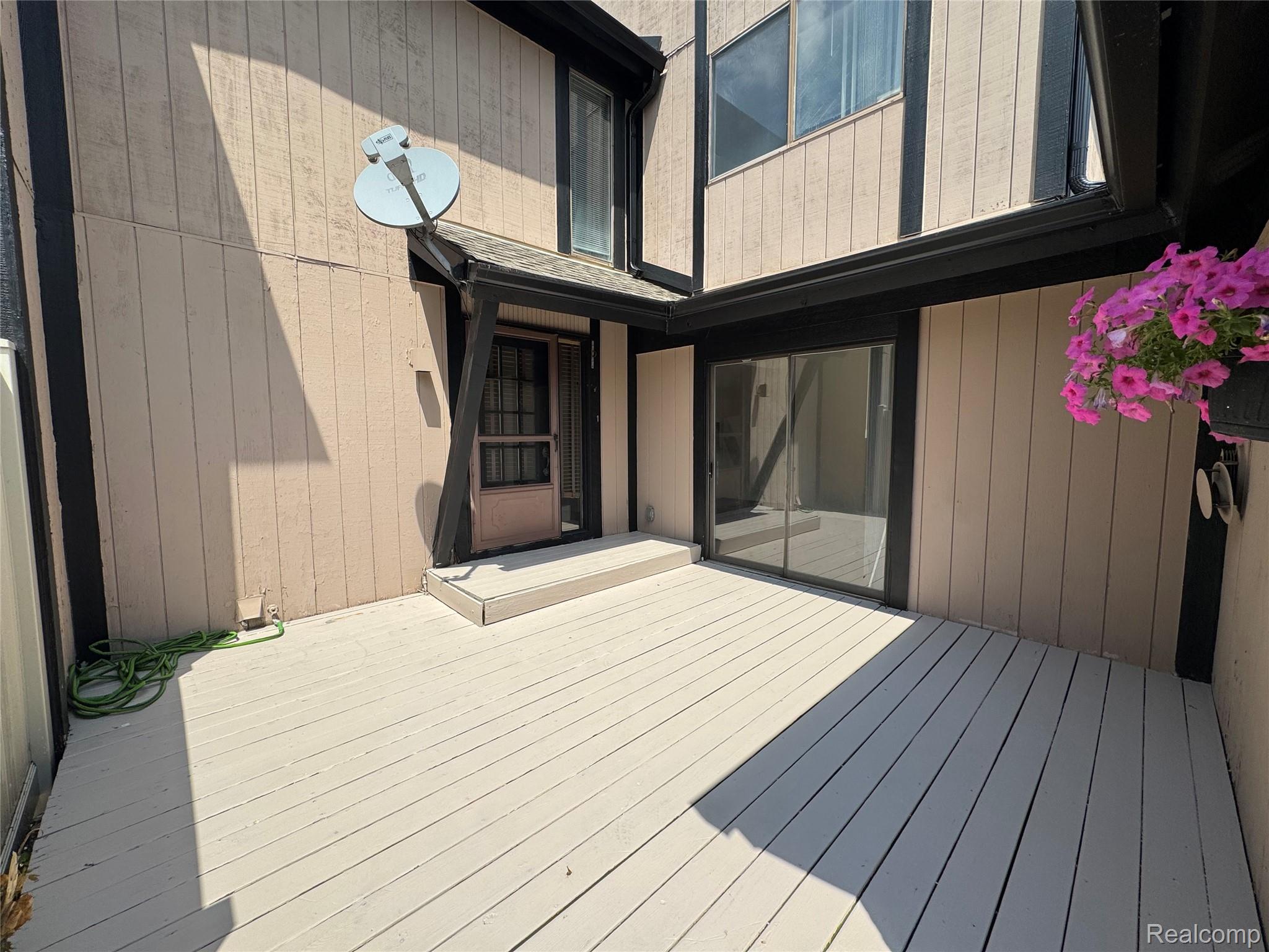 5216 Brett Court