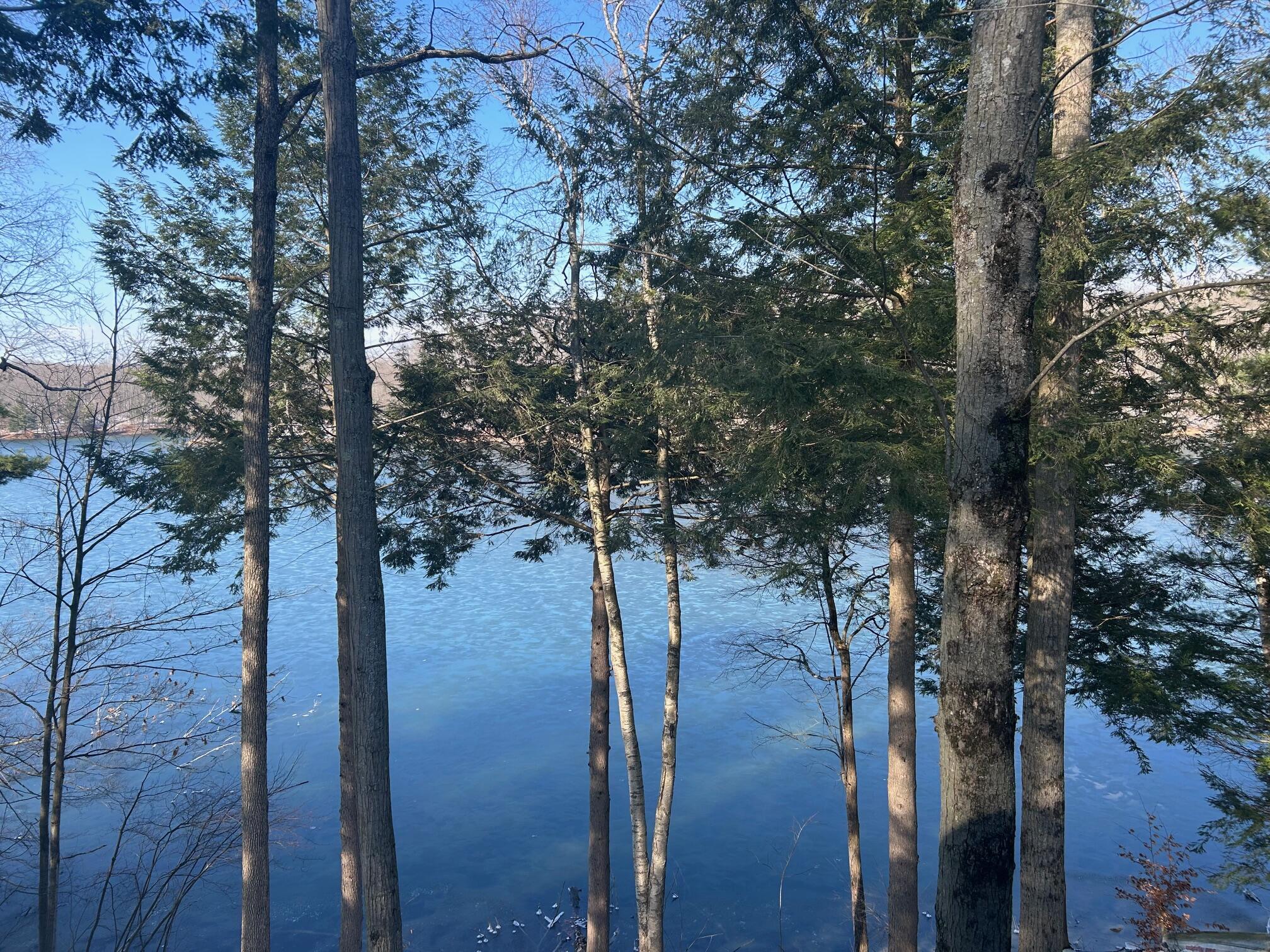 8770 N Island Drive 22-23