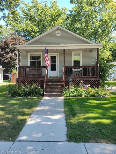 Photo for 1449 Goffe Street