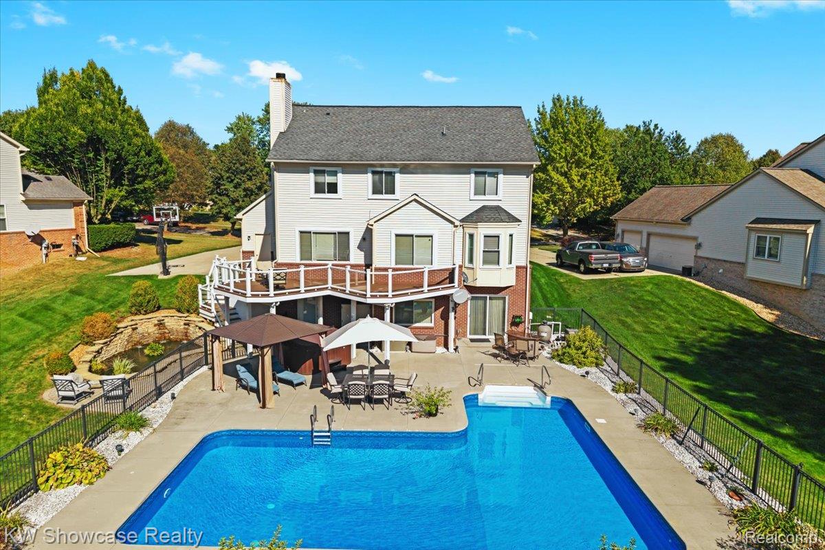 4221 Warrington Drive