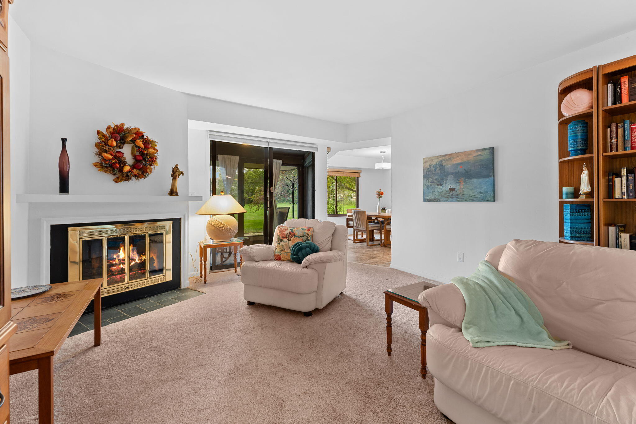 1660 Cliffs Landing 102