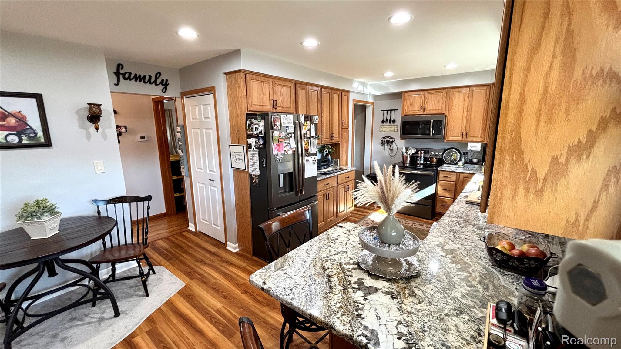 1772 Lakeview Street