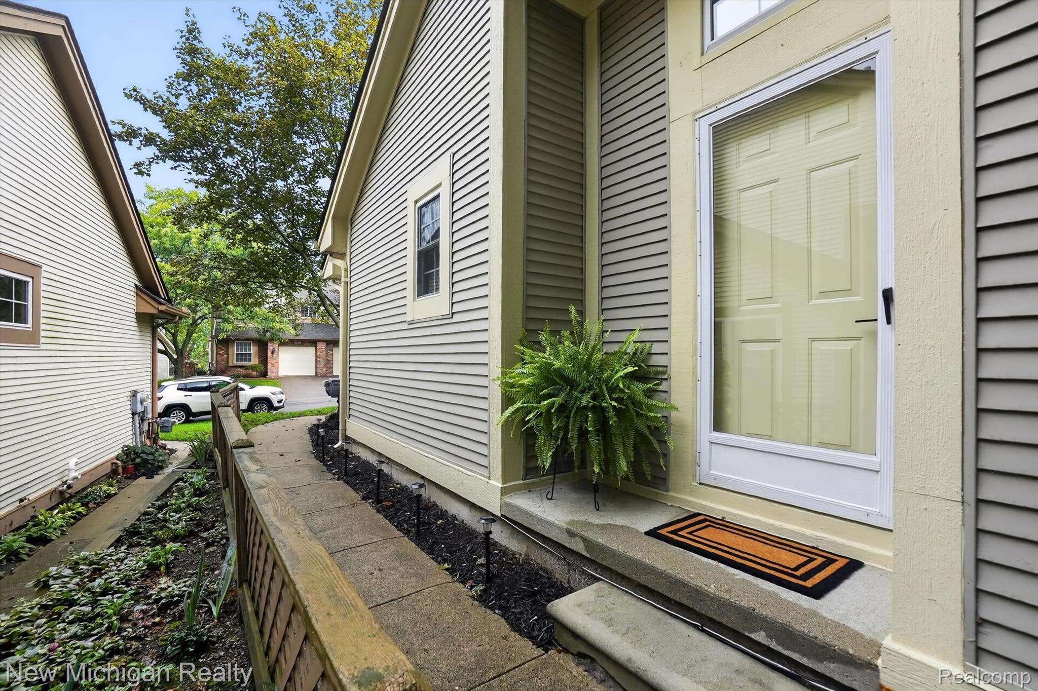 884 Whisperwood Trail