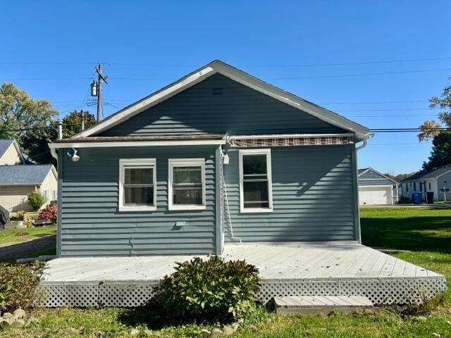 890 Sunrise Park Street