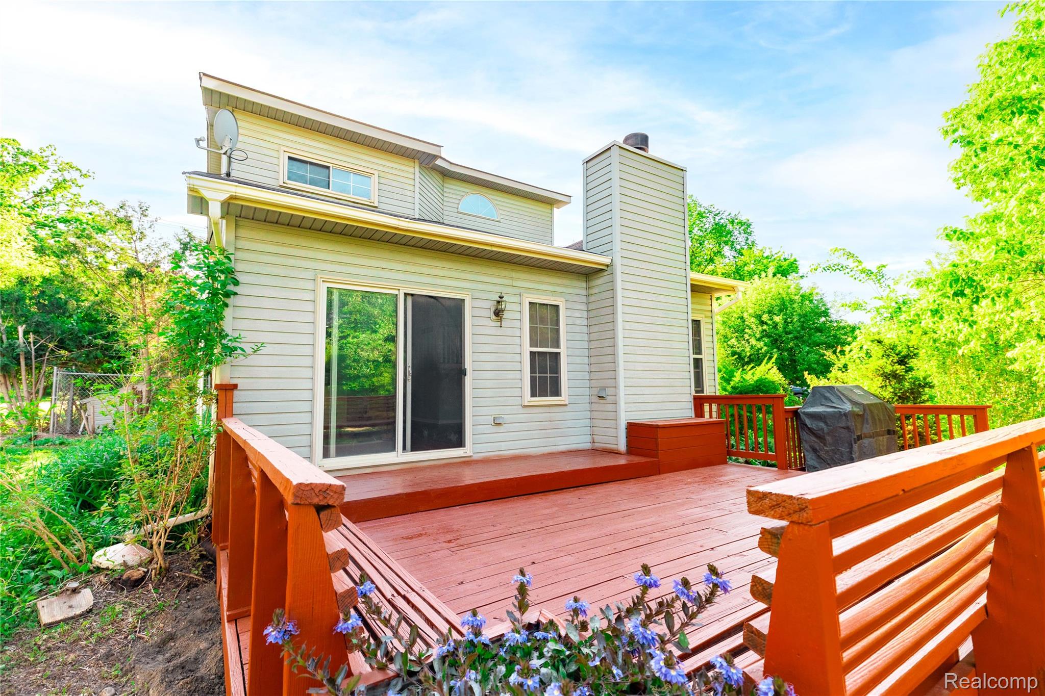 751 Lochaven Road