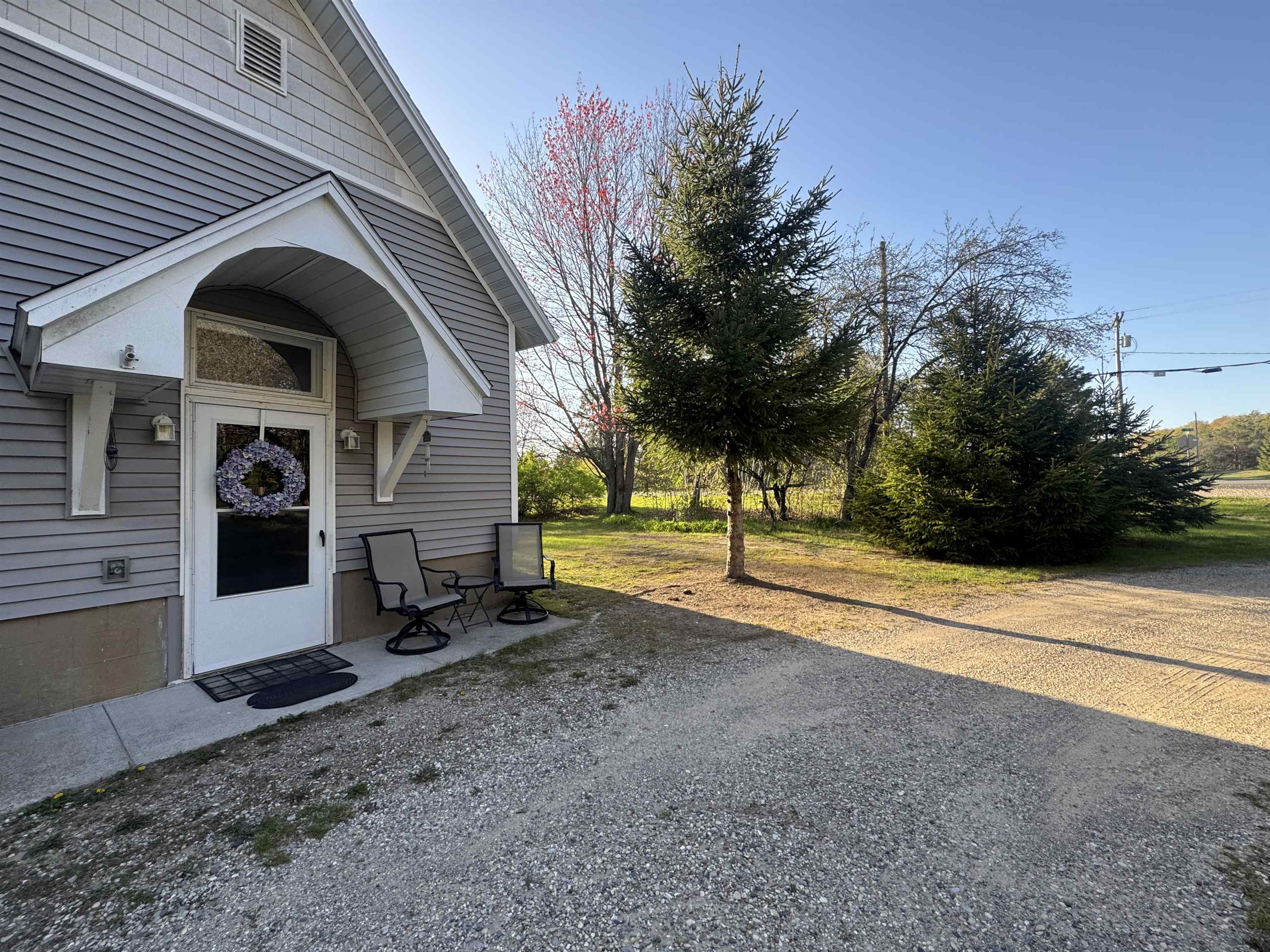 1012 S 35 Road