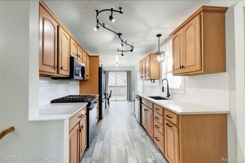 Tiny photo for 2293 Nichols Avenue, Grand Blanc Charter Township, MI 48507 (MLS # 20261021702)