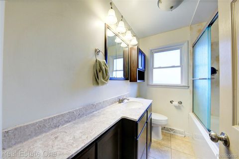 Tiny photo for 2293 Nichols Avenue, Grand Blanc Charter Township, MI 48507 (MLS # 20261021702)