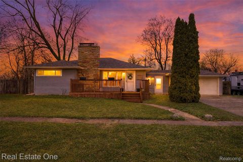 Tiny photo for 2293 Nichols Avenue, Grand Blanc Charter Township, MI 48507 (MLS # 20261021702)