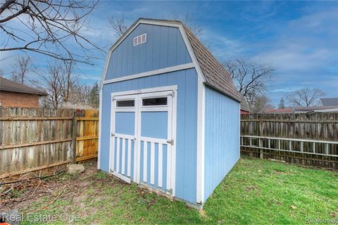 Tiny photo for 2293 Nichols Avenue, Grand Blanc Charter Township, MI 48507 (MLS # 20261021702)