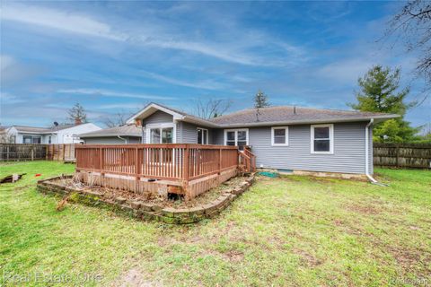 Tiny photo for 2293 Nichols Avenue, Grand Blanc Charter Township, MI 48507 (MLS # 20261021702)