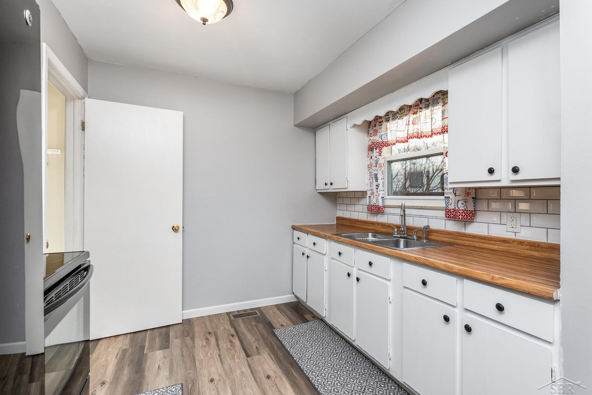 105 Washington Street