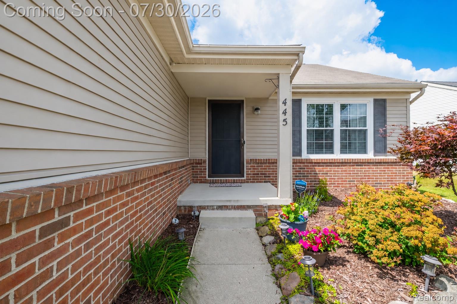 445 Lydia Lane