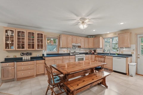 Tiny photo for 77 Park Avenue, South Haven City, MI 49090 (MLS # 69026044061)