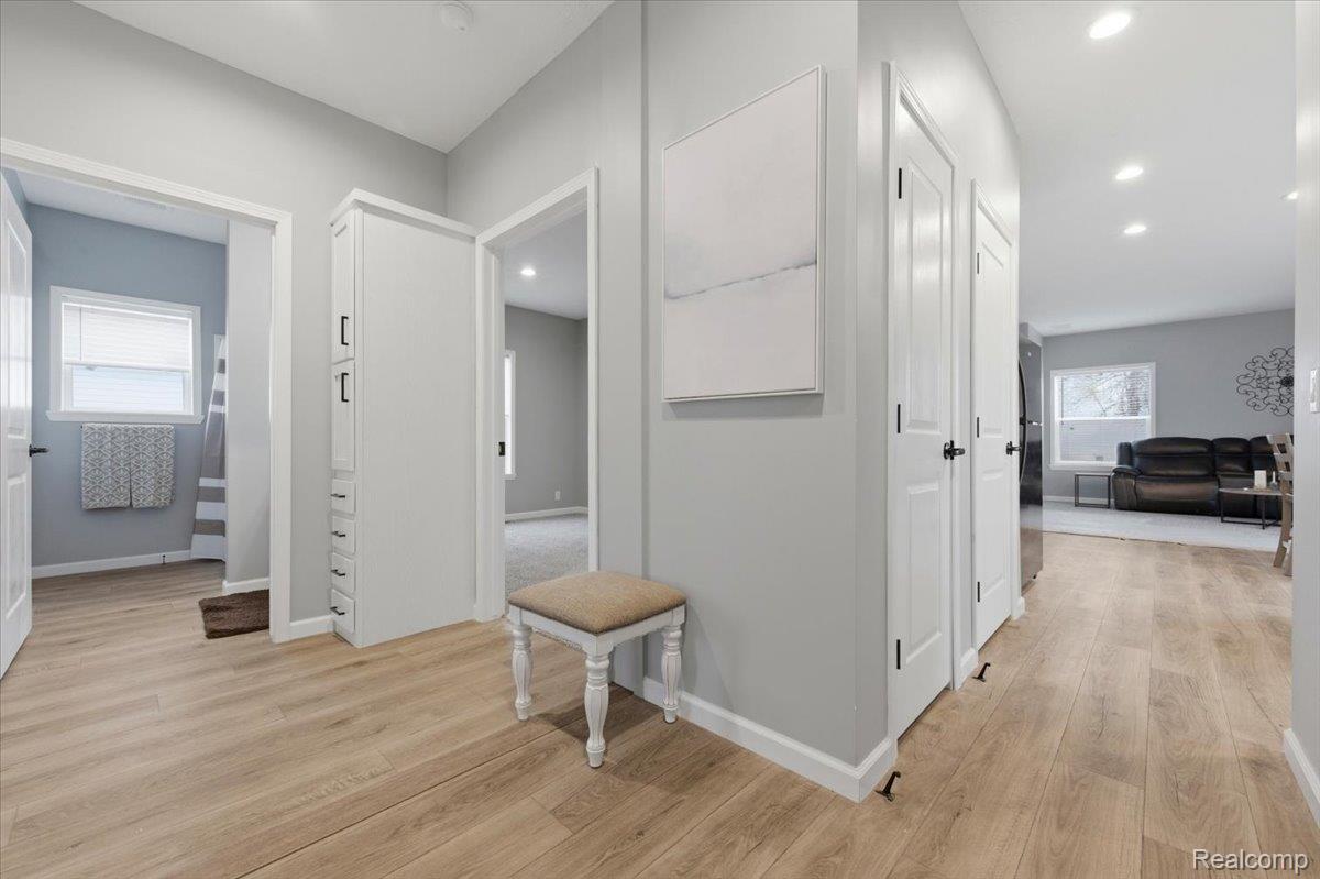 4332 Bridgeport Court