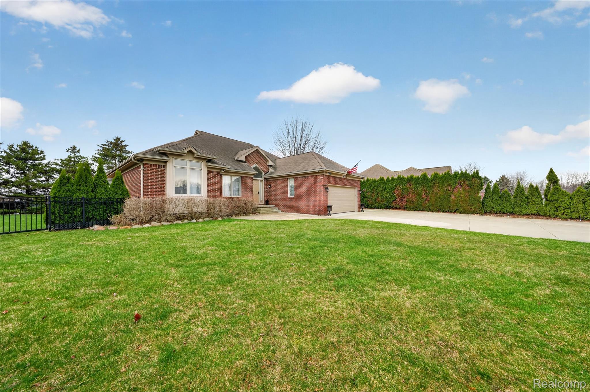 37822 Lilac Lane