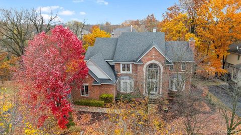 6775 Carlyle Crossing West Bloomfield Charter Township MI 48322