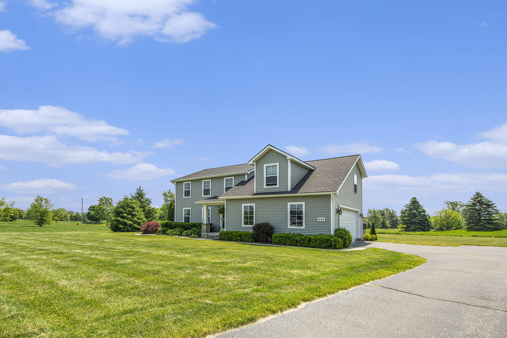 426 Meadowind Court