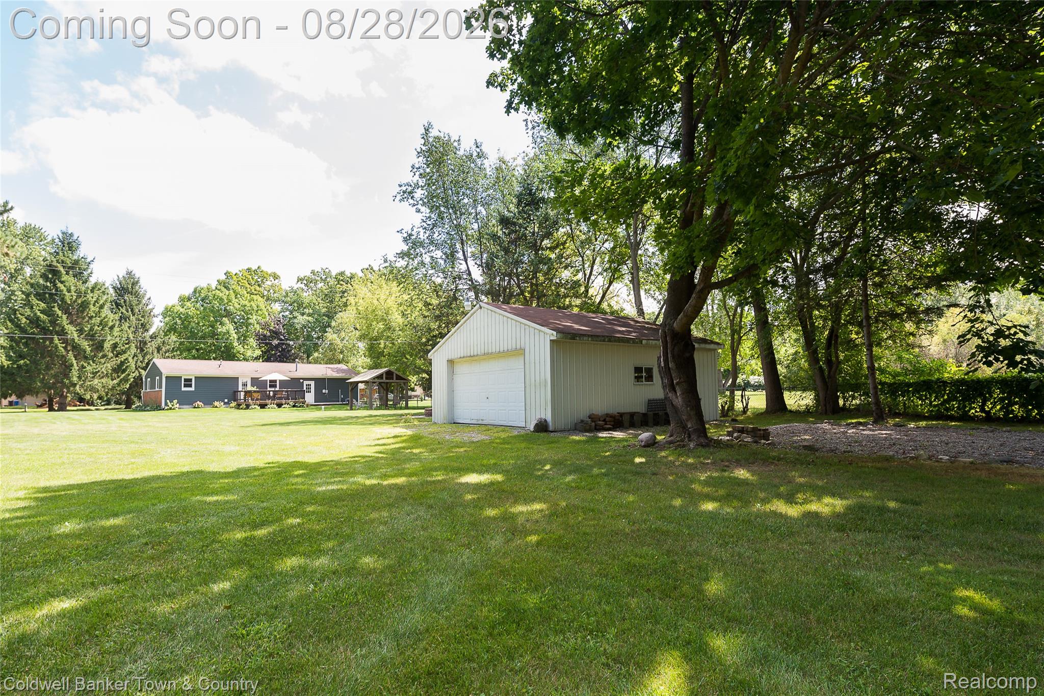 1810 Gray Road
