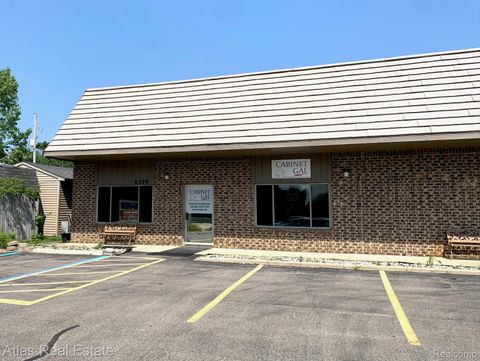 8359 S STATE Road Goodrich Village MI 48438