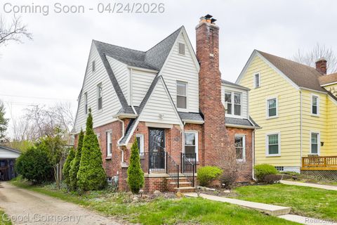 831 W Breckenridge Street Ferndale City MI 48220