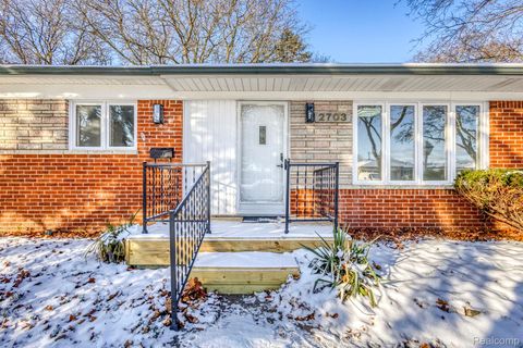 2703 Downey Drive Troy City MI 48083